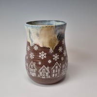 Image 2 of 16 oz. Snowy Village of Tiny Houses with Snow-covered Colored Lights rim 01202607