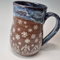 Image 6 of 18 oz. Snowy Village of Tiny Houses with Twinkle Lights as Night rim 01202614