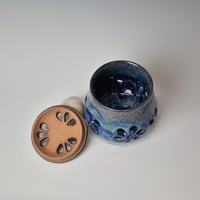 Image 7 of Jar with lid: Bluebird Skies (Cobolt) with colored rim 012026