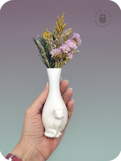 Image of Sitting Cat Statue Vase - Small Bud Vase for Flowers