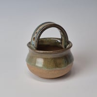 Image 2 of Sweet Little Herb Basket: Jasper (Green/Gold) 01202601