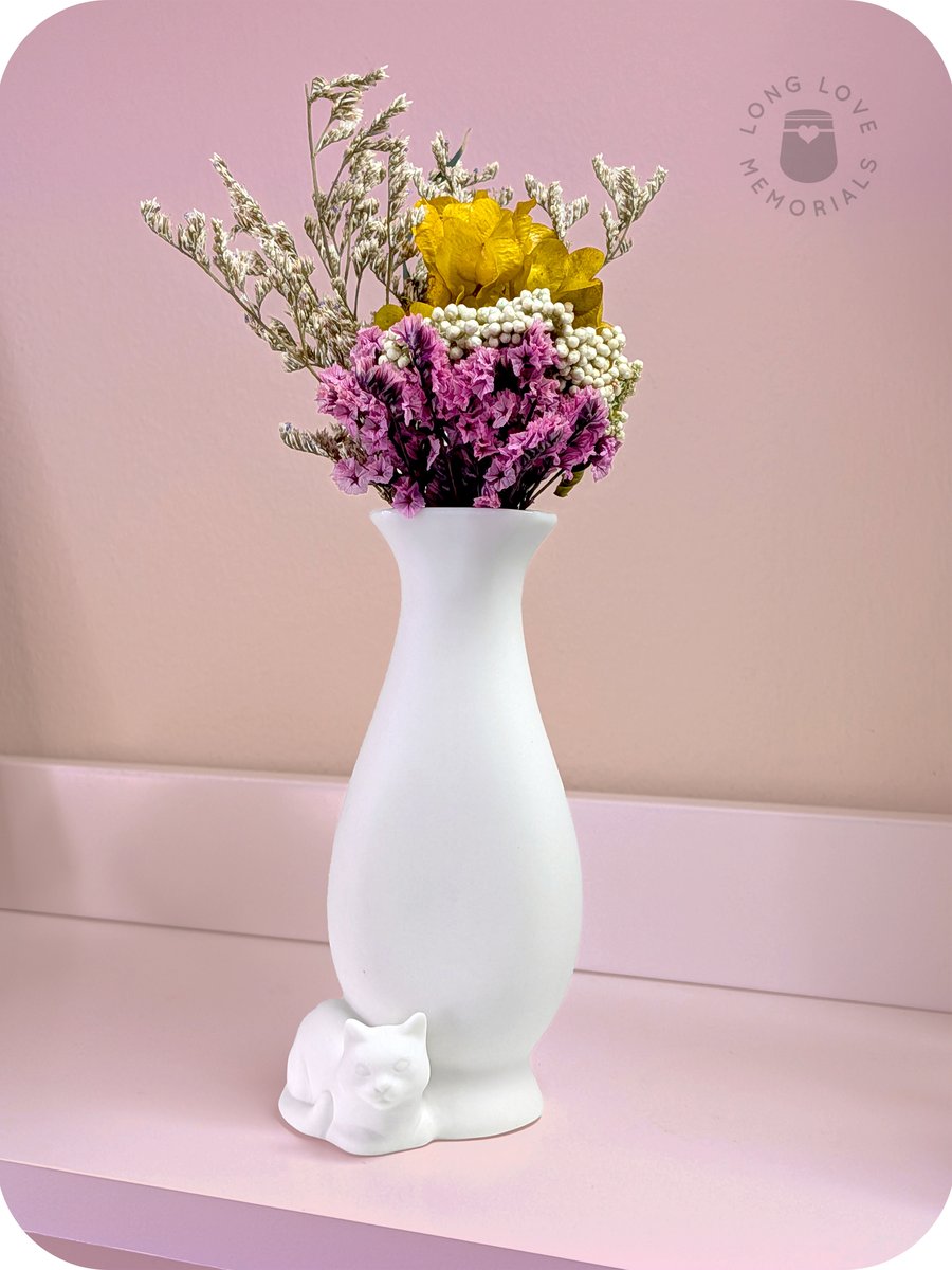 Image of Loaf Cat Statue Vase - Small Bud Vase for Flowers