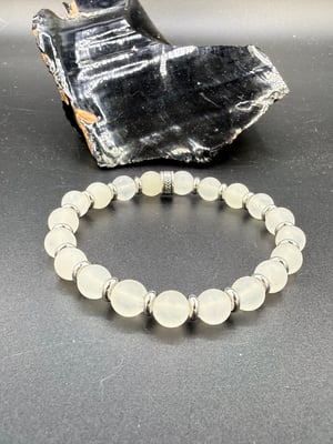 8mm Matte Agate Stretch Bracelet 