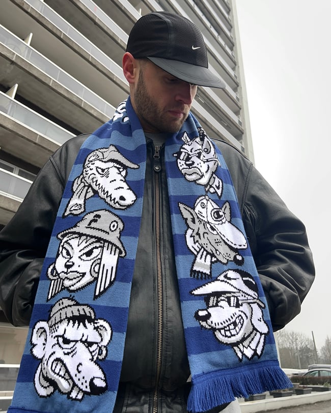 Faces Scarf
