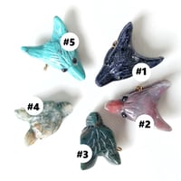 Image 2 of Pendentif Mini Loup Précieux