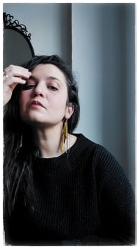 Image 6 of Orecchini pendenti in pelle NINFA - GialloBronzo