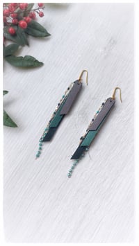 Image 5 of Orecchini pendenti in pelle NINFA CRYSTAL - VerdeGrigio