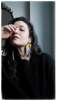 Image 8 of Maxi orecchini pendenti in pelle PEACOCK ASYM - Sorbetto - 40% off