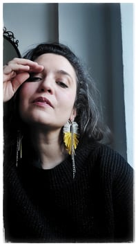 Image 9 of Maxi orecchini pendenti in pelle PEACOCK ASYM - Moderni - 20 % off