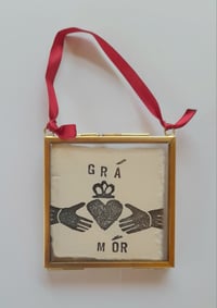 Image 1 of GRÁ MÓR hanging linocut