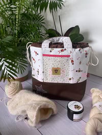 Image 1 of  Sac à Projets taille M, poche avant : Casse-noisettes