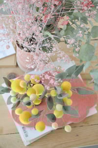 Image 4 of Grand bouquet façon mimosa