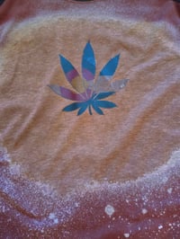 Image 3 of Size XL- Bleached raglan