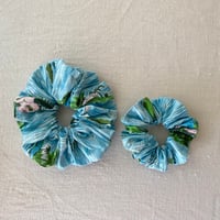 ISLAND LIFE SCRUNCHY
