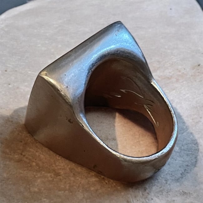 Buffalo Relic signet 