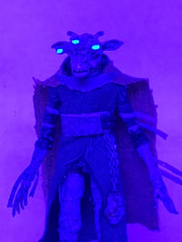 Image 4 of Pariah Spellcaster