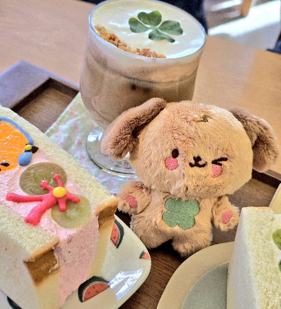 Image of Hoonie 10cm doll keychain PREORDER