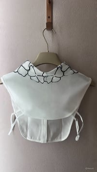 Image 2 of COLLETTO FLOREALE 