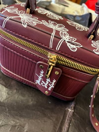 Image 2 of Mini bauletto Borgogna personalizzato