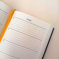 Image 3 of Un quinquenni en cinc línies