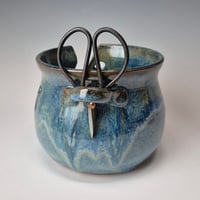 Image 11 of Yarn Bowl for your Wool: Glacial Waters (Turquoise) with colored rim 01202601