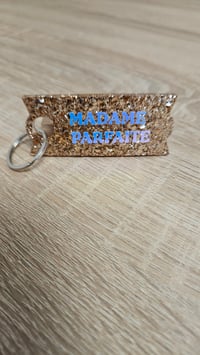 Image 10 of PORTE-CLES 