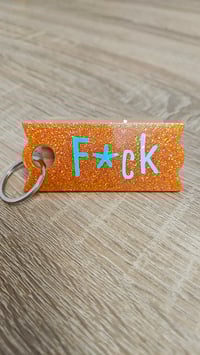 Image 24 of PORTE-CLES 