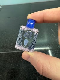 Image 1 of Reg. sz blue and pink flower bouquet