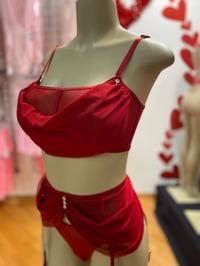 Image 2 of Elegant 3pc set