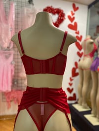 Image 3 of Elegant 3pc set