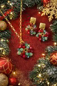 Image 4 of Festive Bloom Beaded Jewelry Set