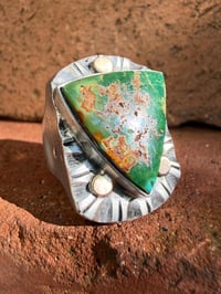 Image 4 of WL&A Handmade Sterling & 18k Gold - Natural Gem Grade Stone Mtn Turquoise Signet Ring - Size 11