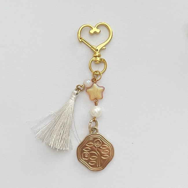 gold tassel keychain