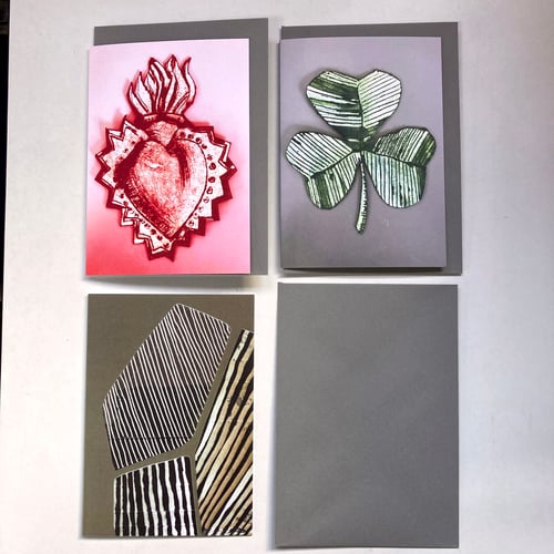 Image of Heart Shamrock Lines Set Of 3 Notecards