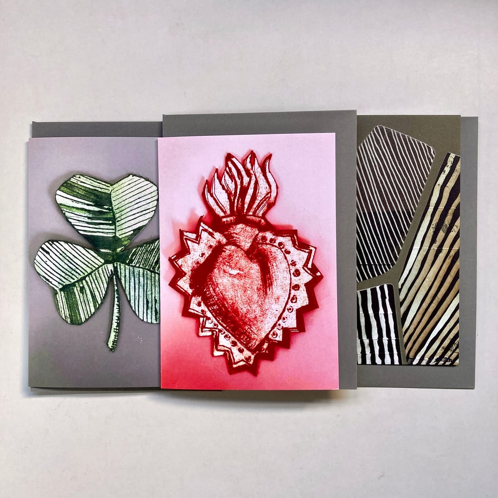 Image of Heart Shamrock Lines Set Of 3 Notecards