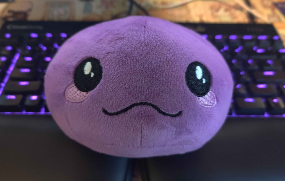 Image of Gül Plushie