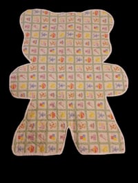 Image 1 of Bear Shaped Lightweight Playmat/Baby Blanket 