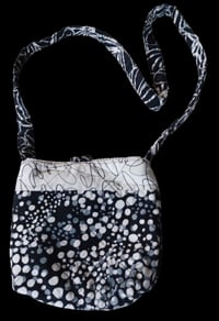 Image 2 of Black &amp; White Quilted Crossbody Bag For Girls