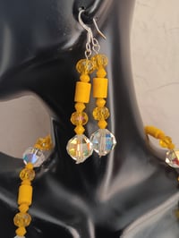 Image 5 of CLEAR SWAROVSKI AB ROCKY BEADS, MINI SWAROSKI BICONES, YELLOW HOWLITE TUBES, YELLOW CRYSTAL BEADS 