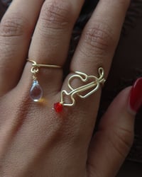 Image 3 of corazón sangrando