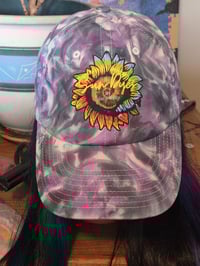 Size L/XL - Flex Fit- Sundyes Logo 