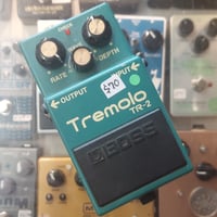 Used BOSS TR-2 Tremolo Pedal