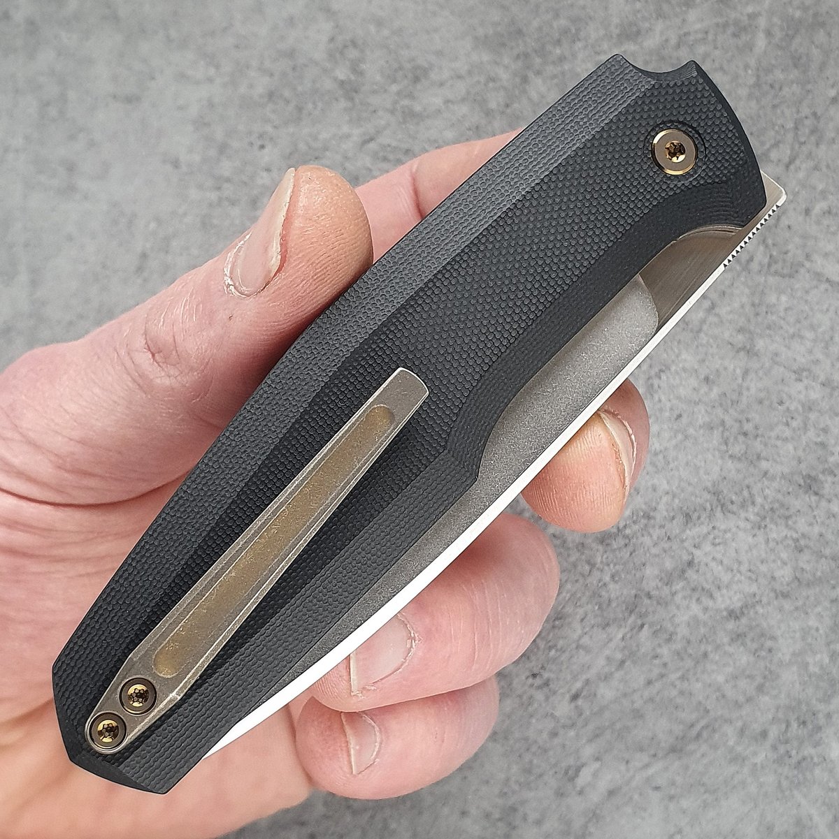 Image of FIF 20 BLACK G10