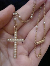 Image 4 of EDWARDIAN 15CT CULTUREd PEARL CROSS AND PEARL CHAIN NECKLACE 6G