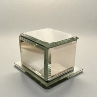 Image 7 of Boîte à bijoux en verre miroir Art Déco vintage avec tiroir des années 1940.