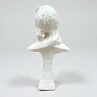 Image 9 of grand buste de femme Art Nouveau en plâtre peint - sculpture décorative 1900