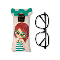 Image 2 of Funda de gafas Gracias de Esther Voltá