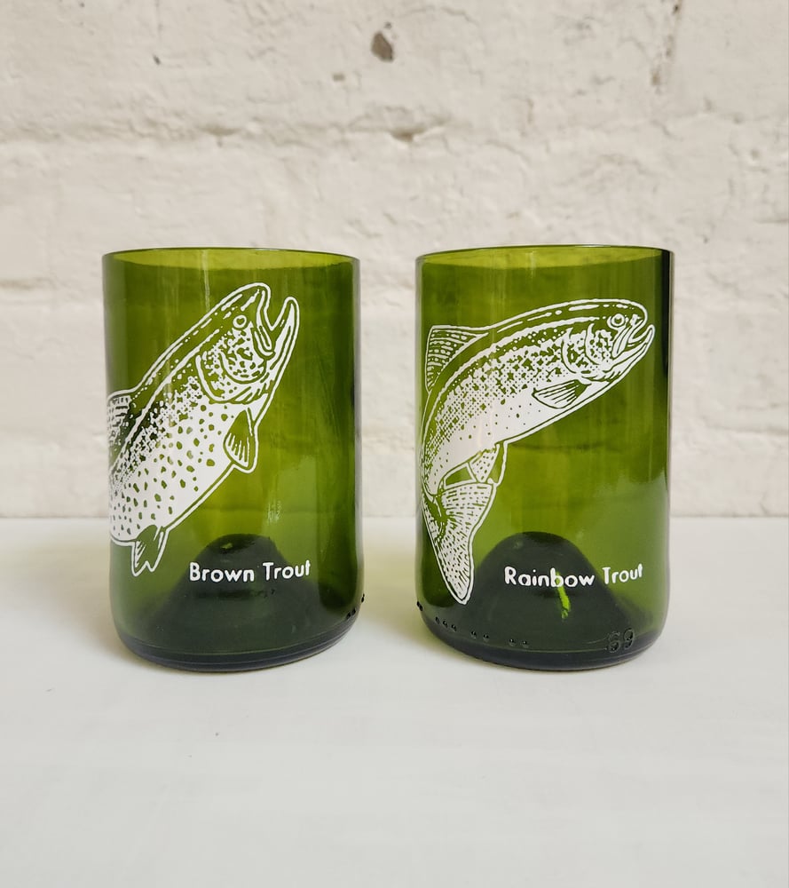 Image of Brown and Rainbow Trout glass set