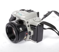 Image 3 of Minolta Maxxum 4/Dynax 4 35mm SLR film camera with 50mm F1.7 AF prime lens #2750