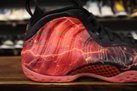 Image 2 of AIR FOAMPOSITE ONE x STRANGER THINGS "BLK/CRIMSON"